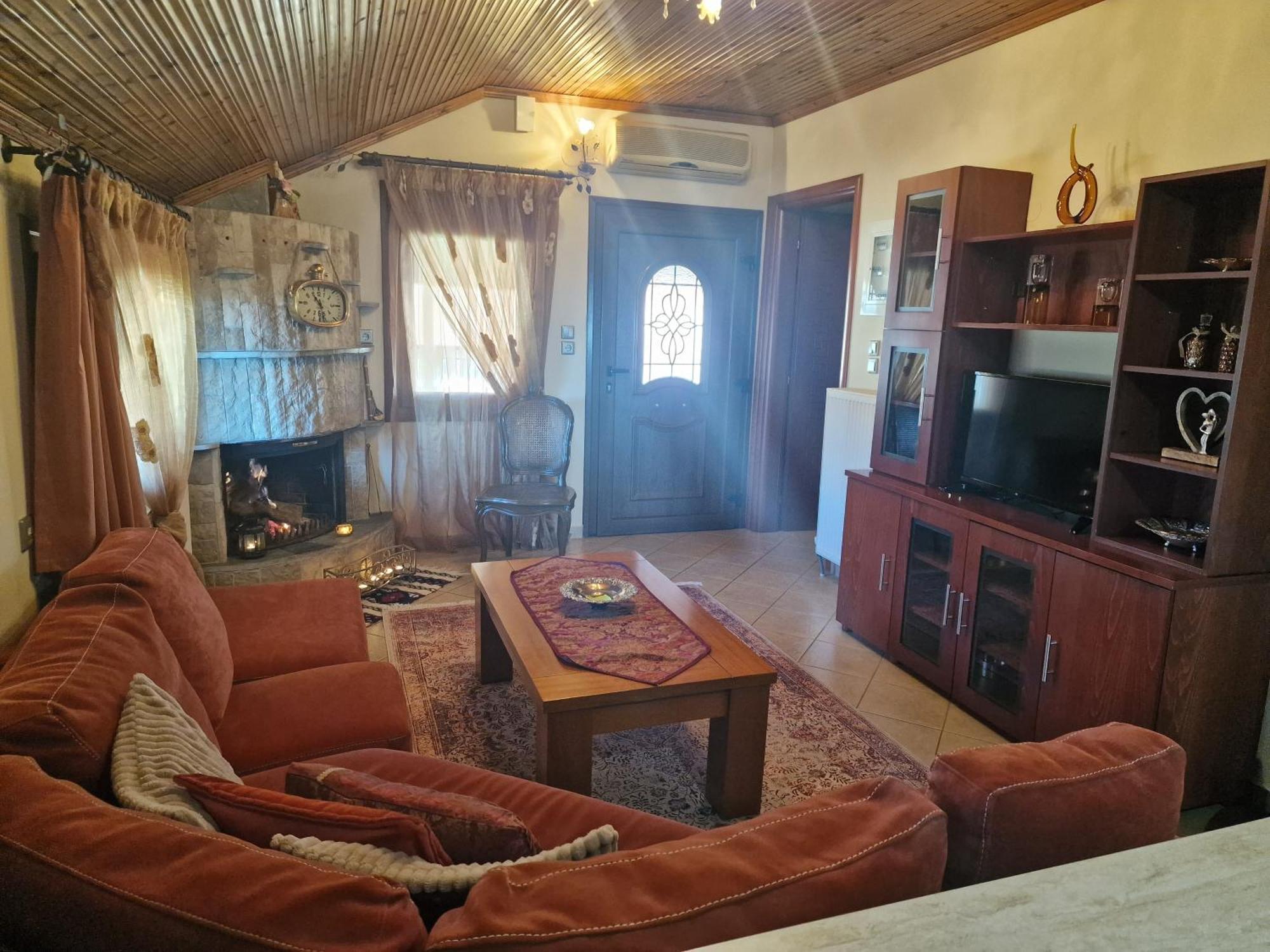 Guest House 埃拉托克里昂 外观 照片